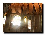 Cripta-Guell-Interior (12).jpg