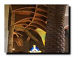 Cripta-Guell-Interior (37).jpg