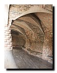 Cripta-Guell-Portico (14).jpg