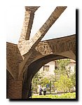 Cripta-Guell (46).jpg