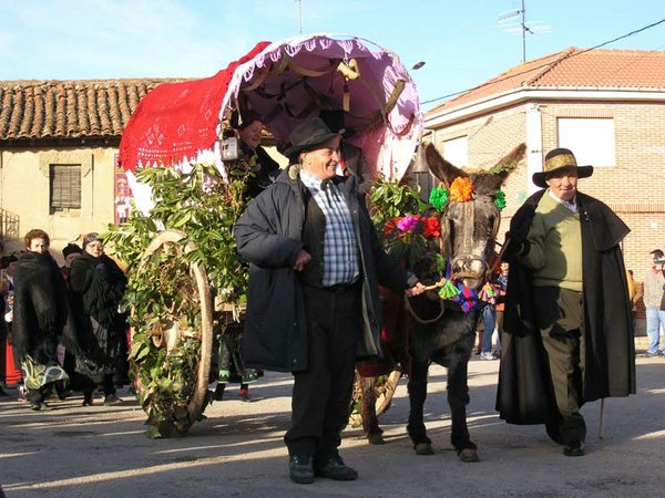 El-carro-de-los-novios (00).jpg