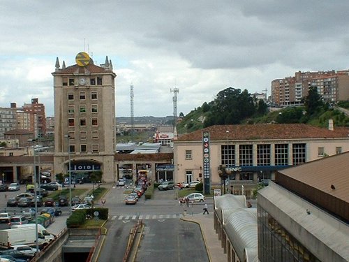 Santander_estacion_trenes.jpg