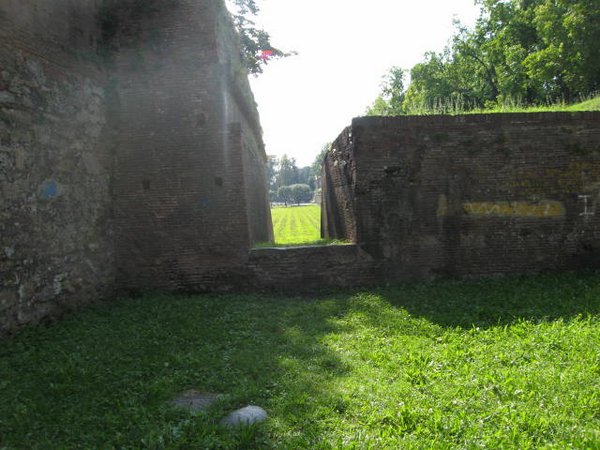 Muralla-Lucca (13).JPG
