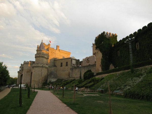 Castillo-de-Olite(08).jpg