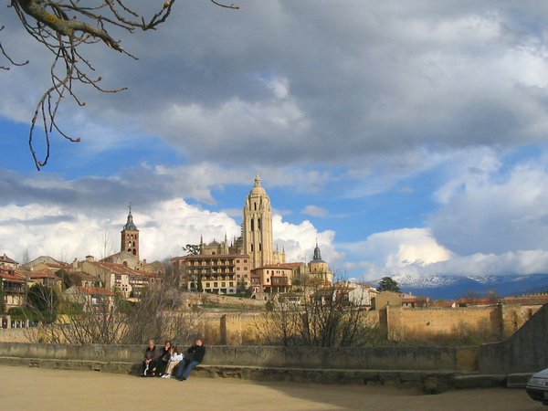 segovia-0.jpg