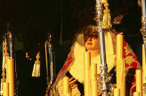 Cristo-de- Burgos (12).jpg