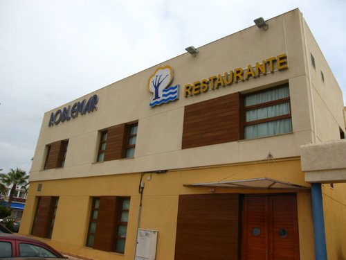lo-pagan 001.jpg