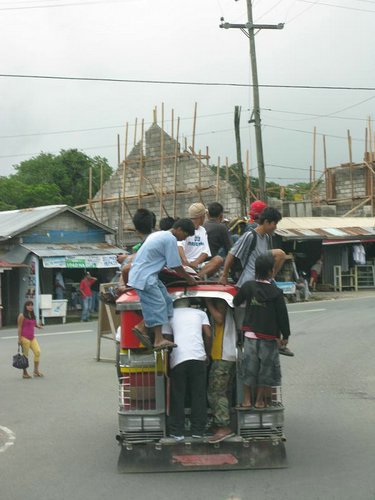 Jeepneys-Triciclos (06).jpg