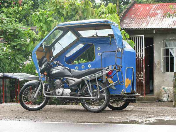 Jeepneys-Triciclos (11).jpg