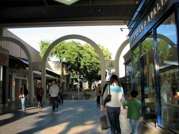 Stanford-Shopping-Center (05).jpg