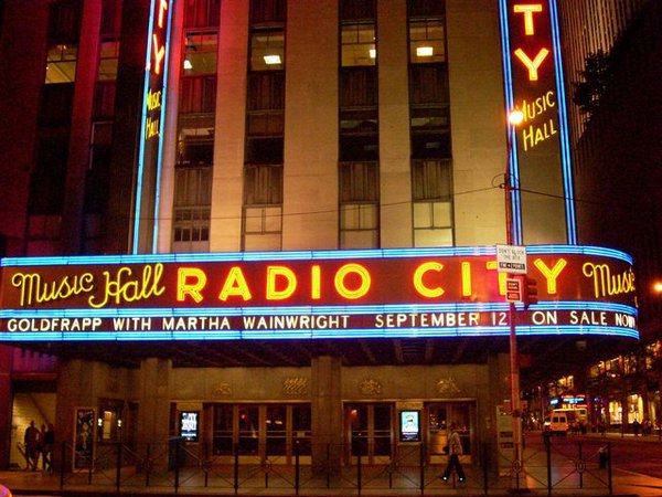 Radio-City (02).JPG
