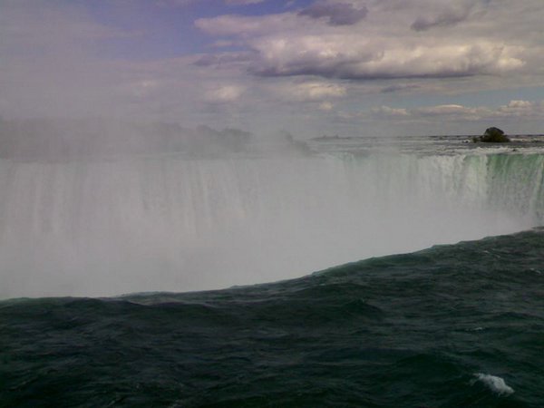 Cataratas-de-Niagara (00).jpg