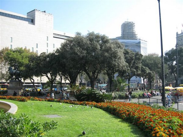 Plaza-Cataluna (01).JPG