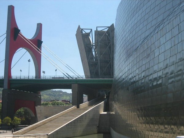 Museo-Guggenheim (14).JPG
