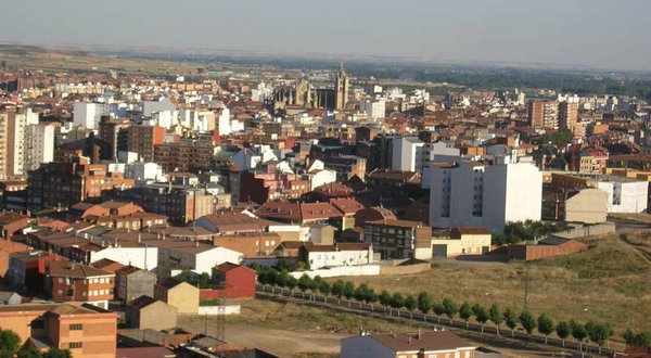 Panoramica-Leon.jpg