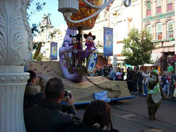 Cabalgata-Mickey-Minnie (00).jpg