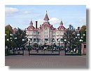 Disneyland-Hotel (00).jpg