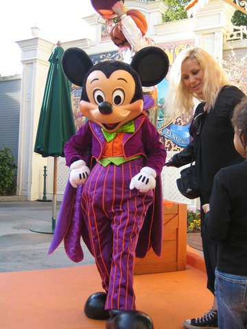 Mickey-Mouse (00).jpg