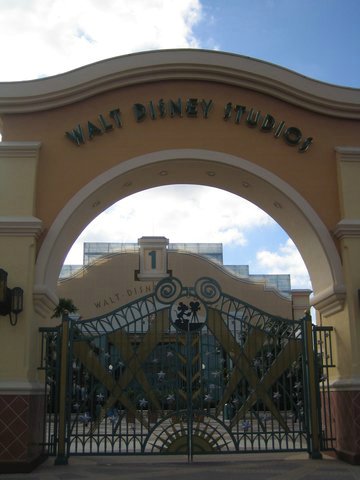 Parque-Disney-Estudios (01).jpg