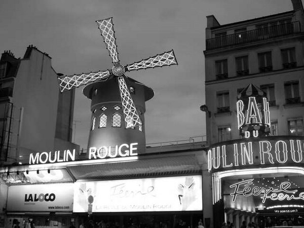 Moulin-Rouge-Paris (10).jpg