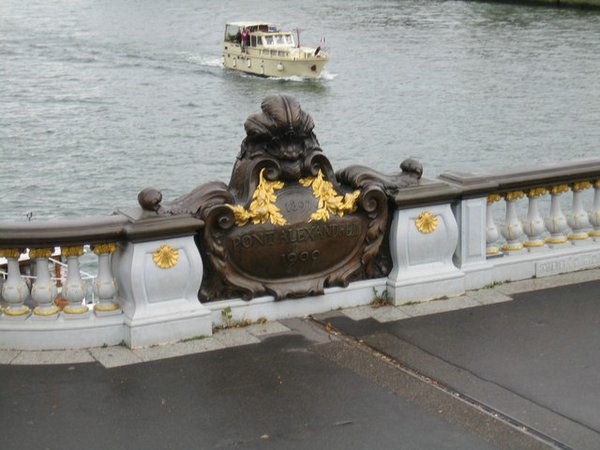 Puente-Alexandre-III (05).jpg