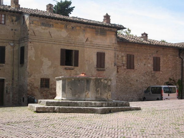 San-Gimignano (79).JPG